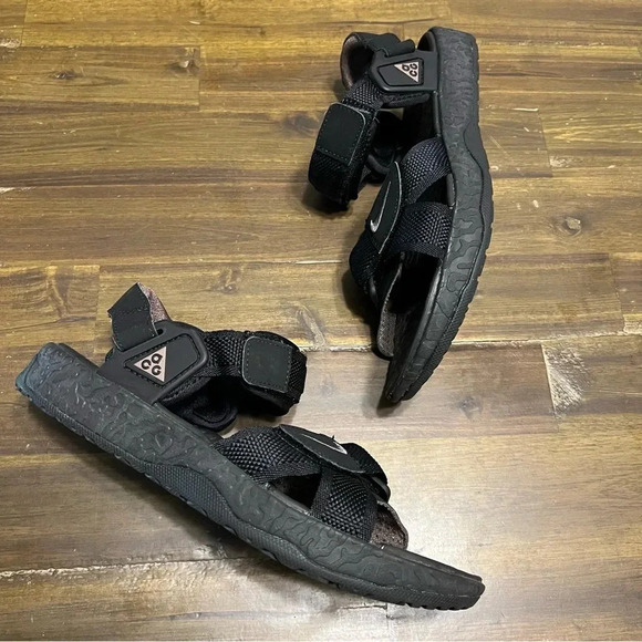 Nike ACG Air Deschutz+ Black Sandals - Picture 7 of 12